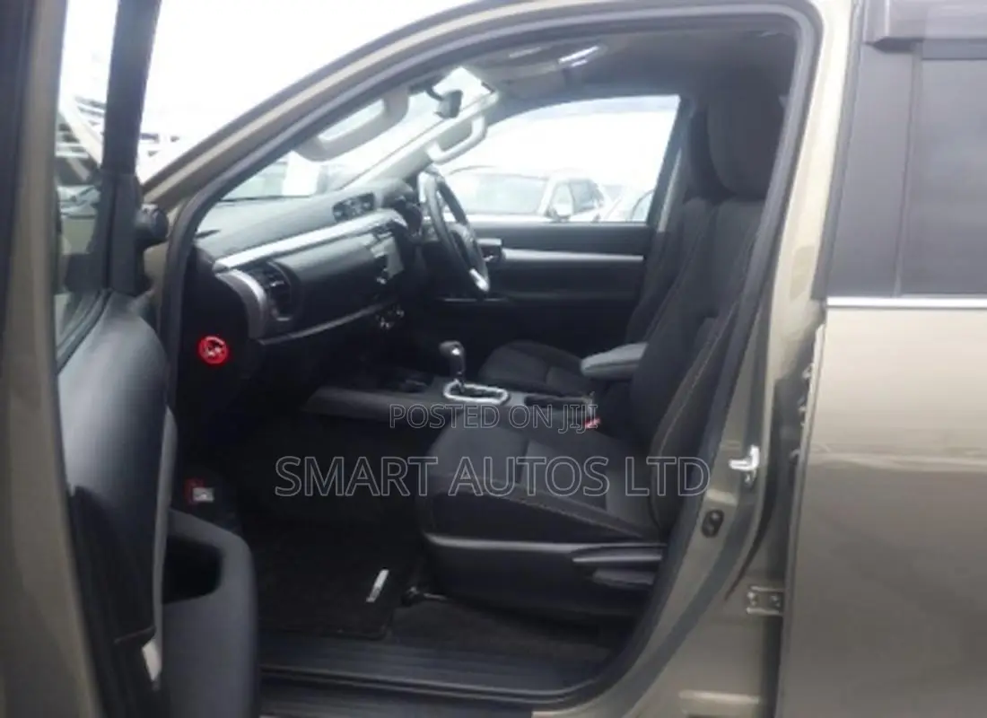 Toyota Hilux Revo Double Cab Deisel 2.4 AWD 2021 Brown