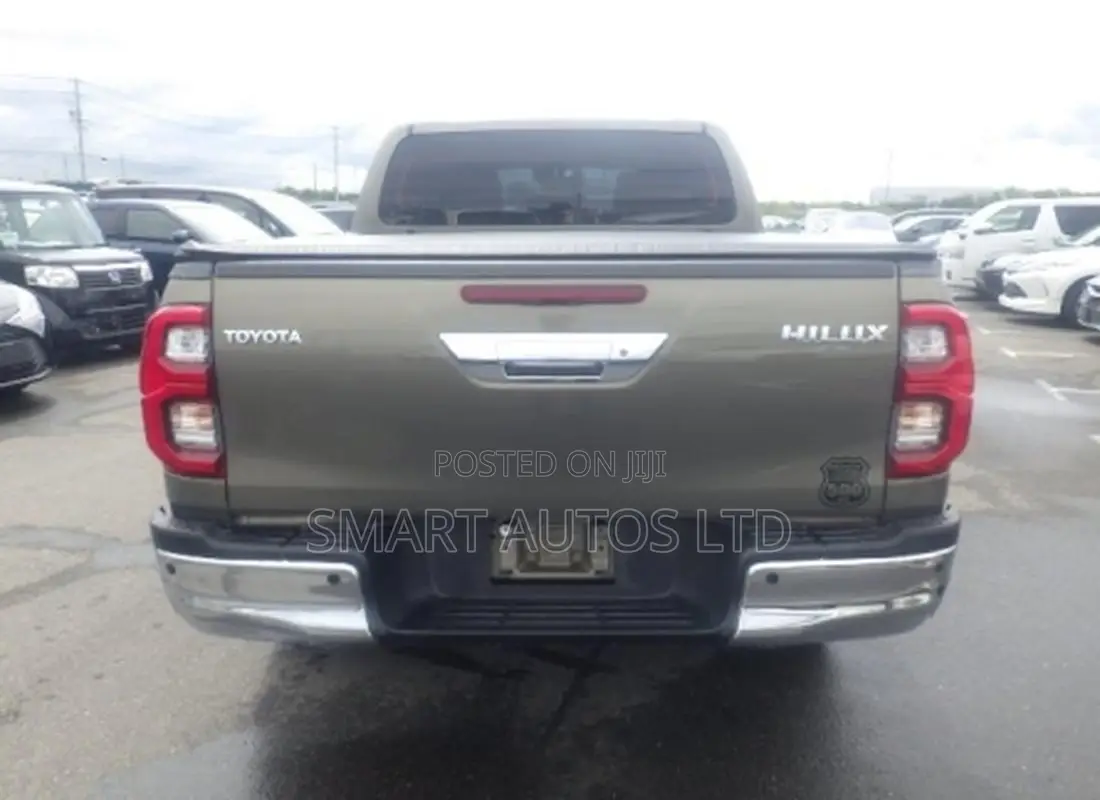 Toyota Hilux Revo Double Cab Deisel 2.4 AWD 2021 Brown