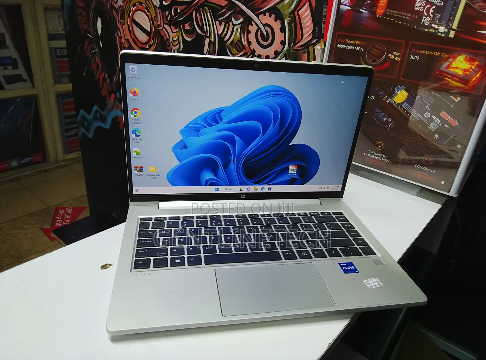Laptop HP ProBook 440 G10 8GB Intel Core i7 SSD 256GB