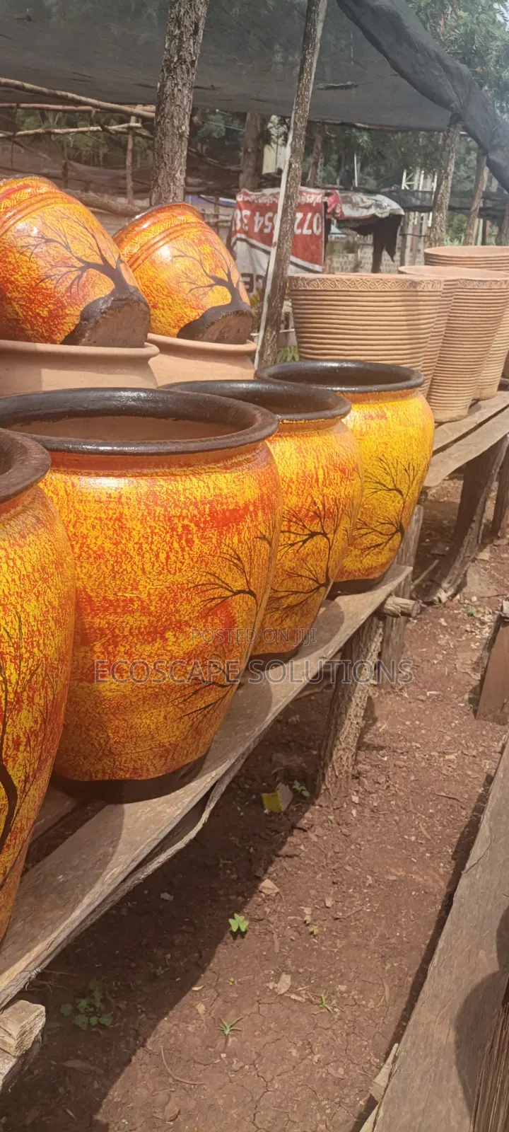 Clay Pots Plantsers
