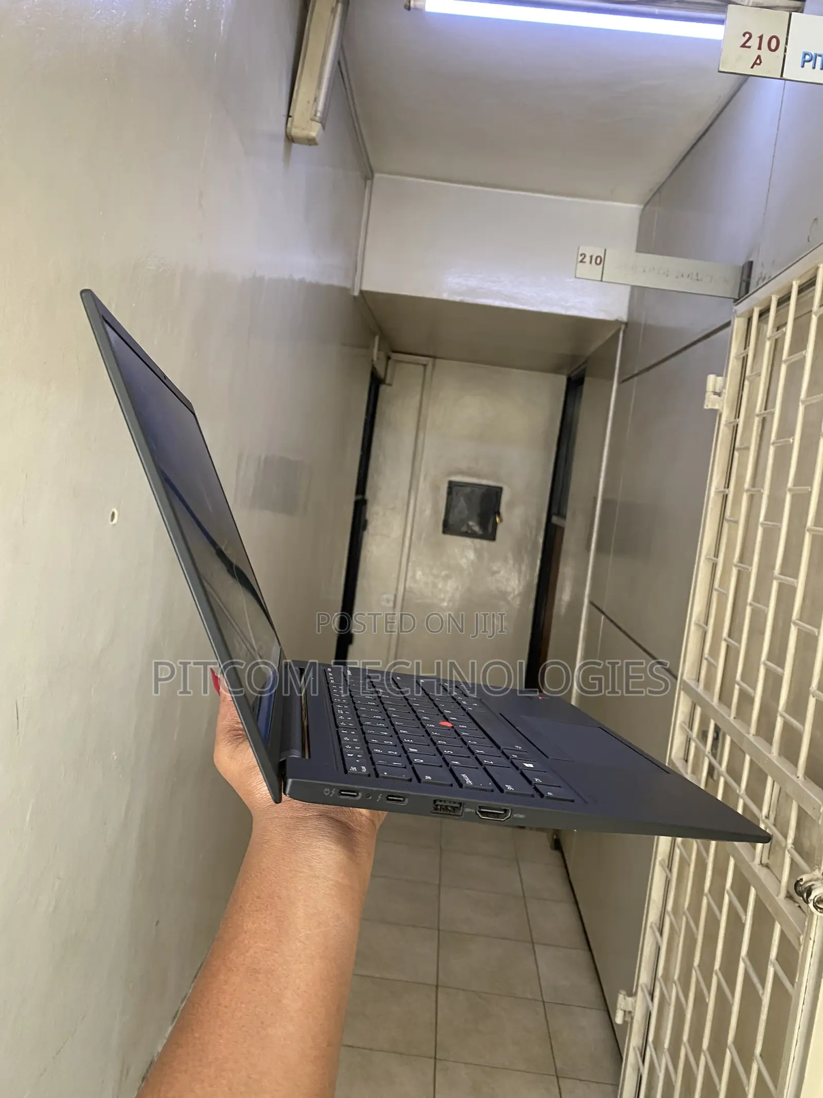 Laptop Lenovo ThinkPad X1 Carbon 16GB Intel Core i7 SSD 512GB