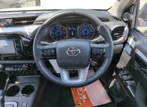 Toyota Hilux Revo Double Cab Deisel 2.4 AWD 2020 Off white