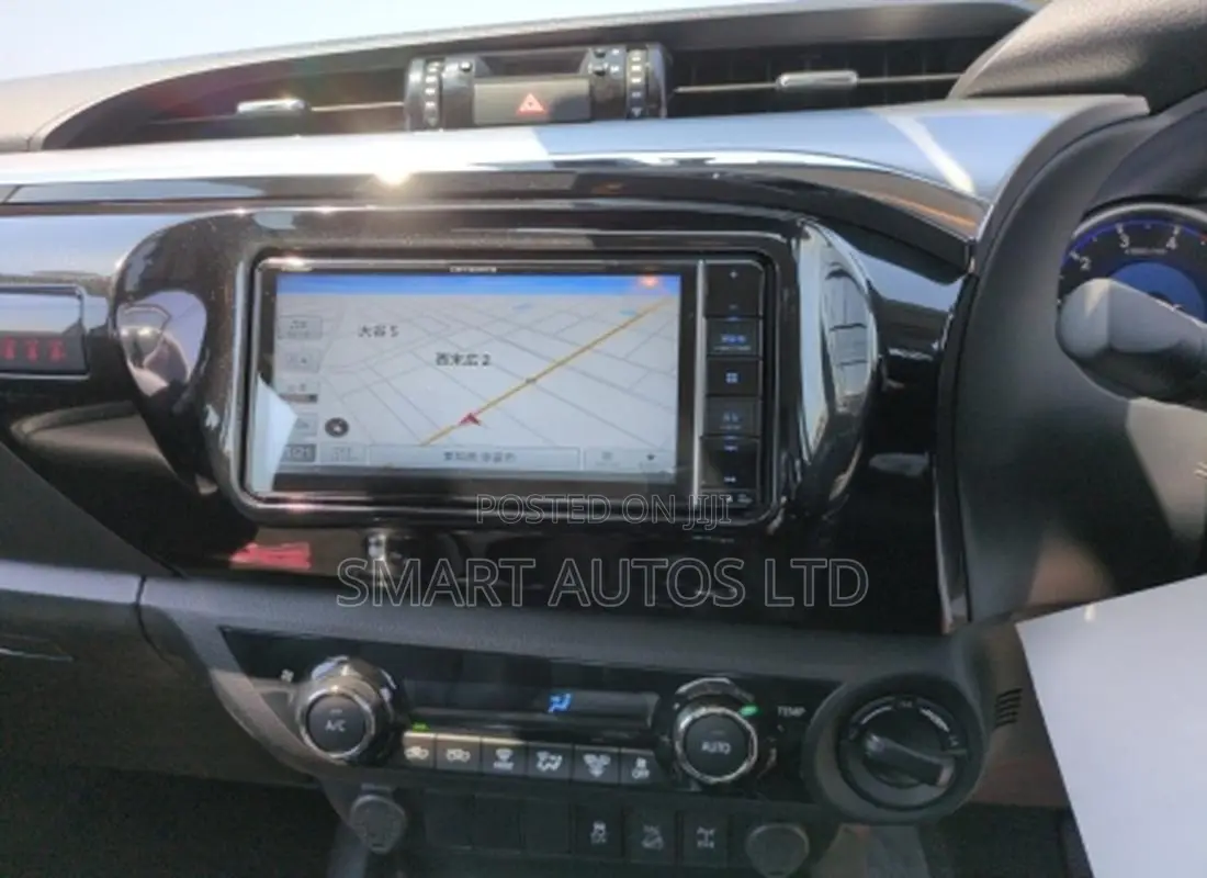Toyota Hilux Revo Double Cab Deisel 2.4 AWD 2020 Off white