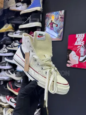 Converse Chuck 70 X a Ma Maniére Sneakers