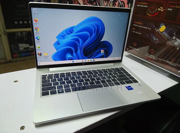 Laptop HP ProBook 440 G10 8GB Intel Core i7 SSD 256GB - thumbnail 4