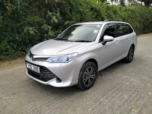 Toyota Corolla Fielder 2015 Silver