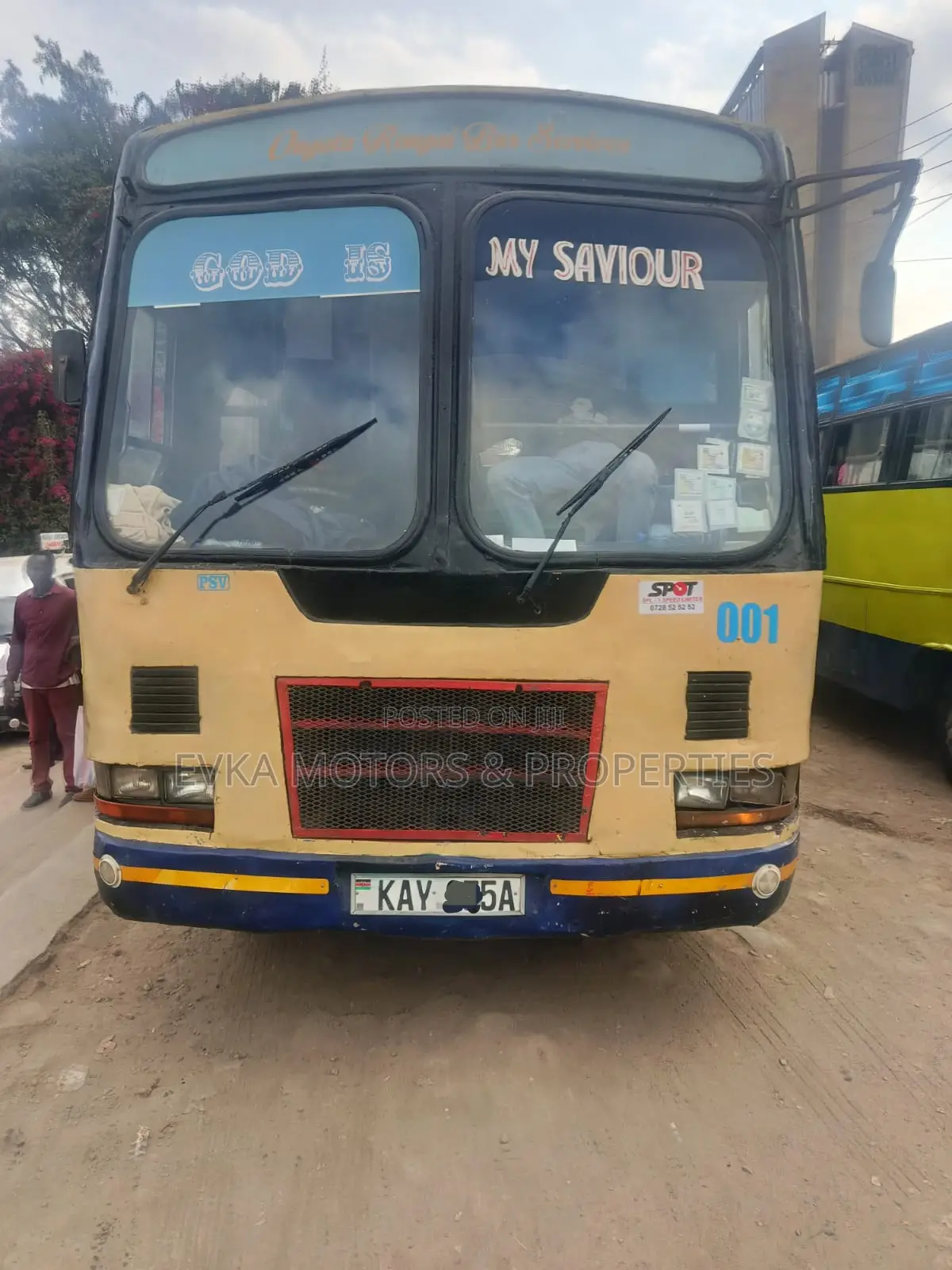 Mitsubishi Fuso Canter 2005 Beige