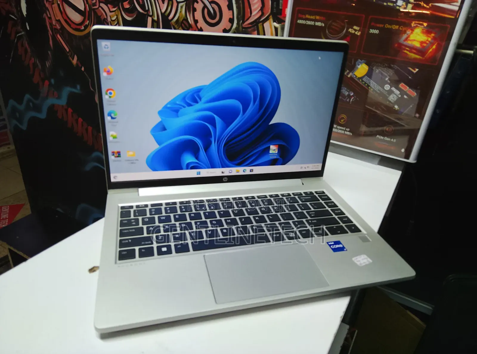 Laptop HP ProBook 440 G10 8GB Intel Core i7 SSD 256GB