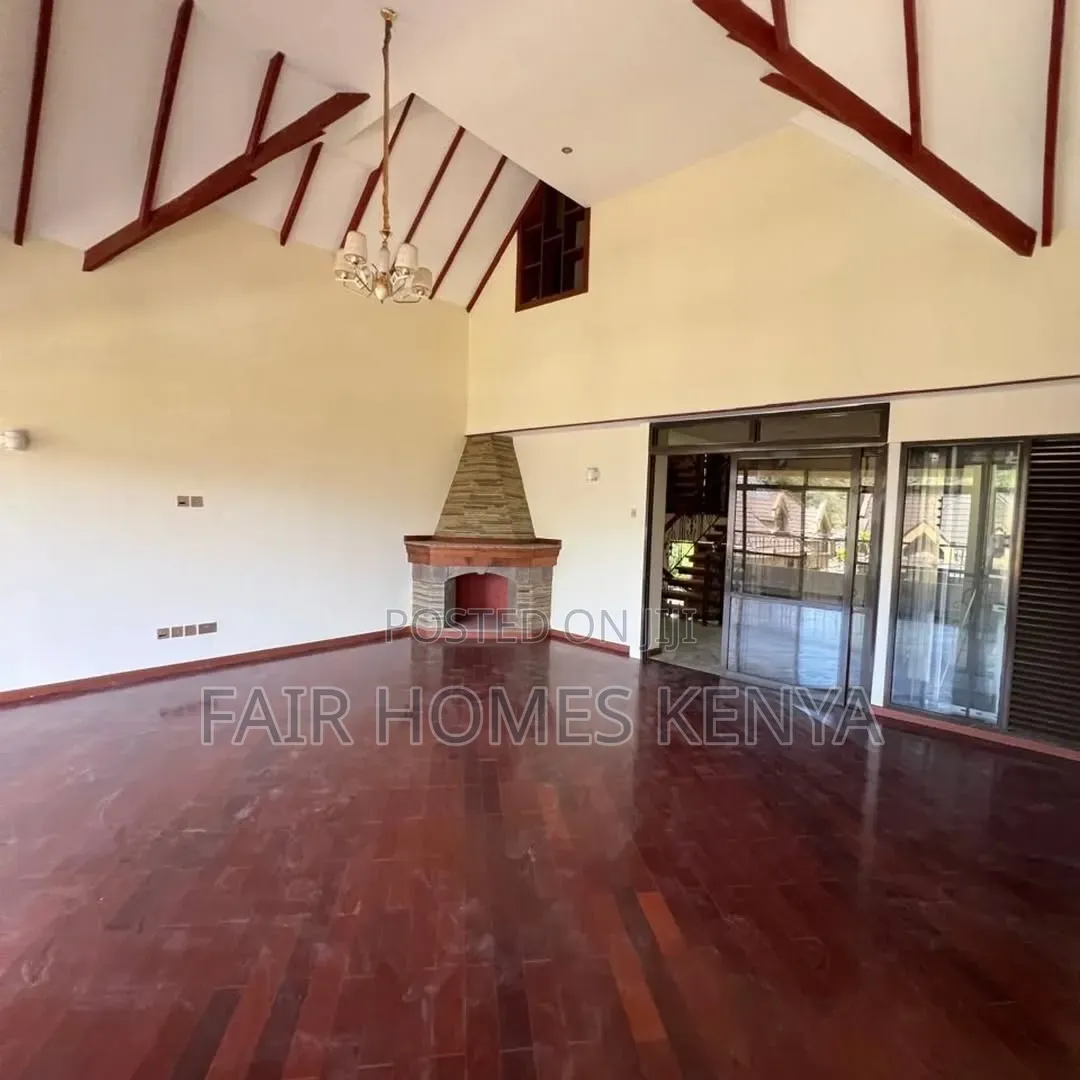 5bdrm Townhouse / Terrace in Convent Drive, Muthangari for rent