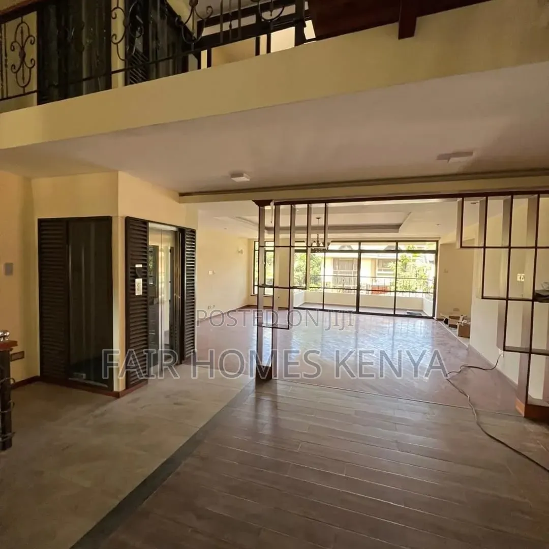 5bdrm Townhouse / Terrace in Convent Drive, Muthangari for rent