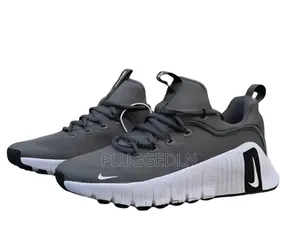 Nike Free Metcon Sneakers Sports Shoe.