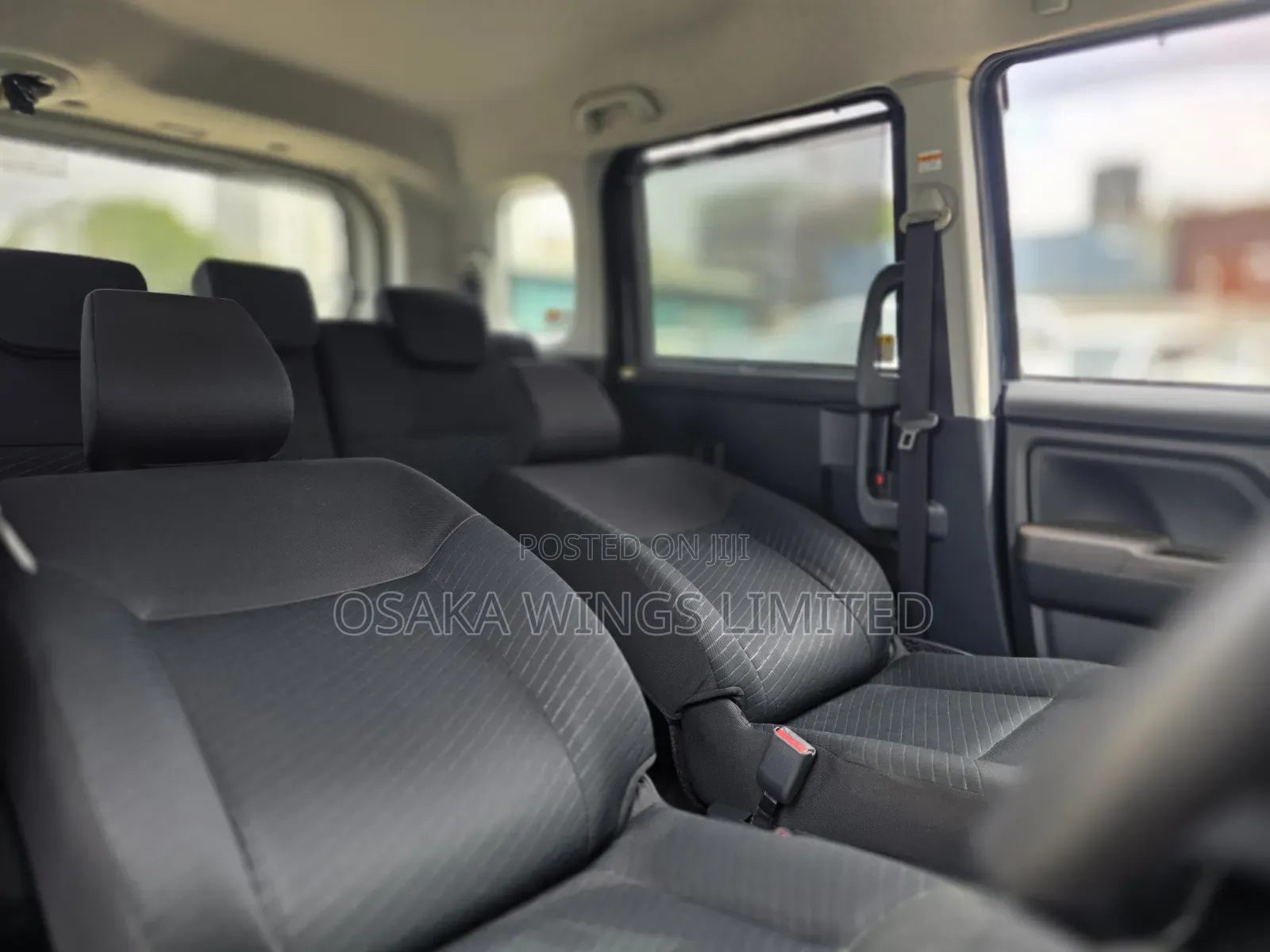 Toyota Roomy 2019 Blue