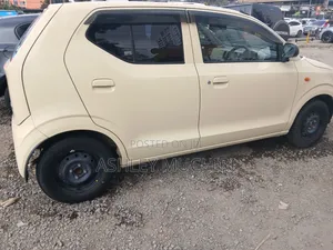 Suzuki Alto 2019 Yellow