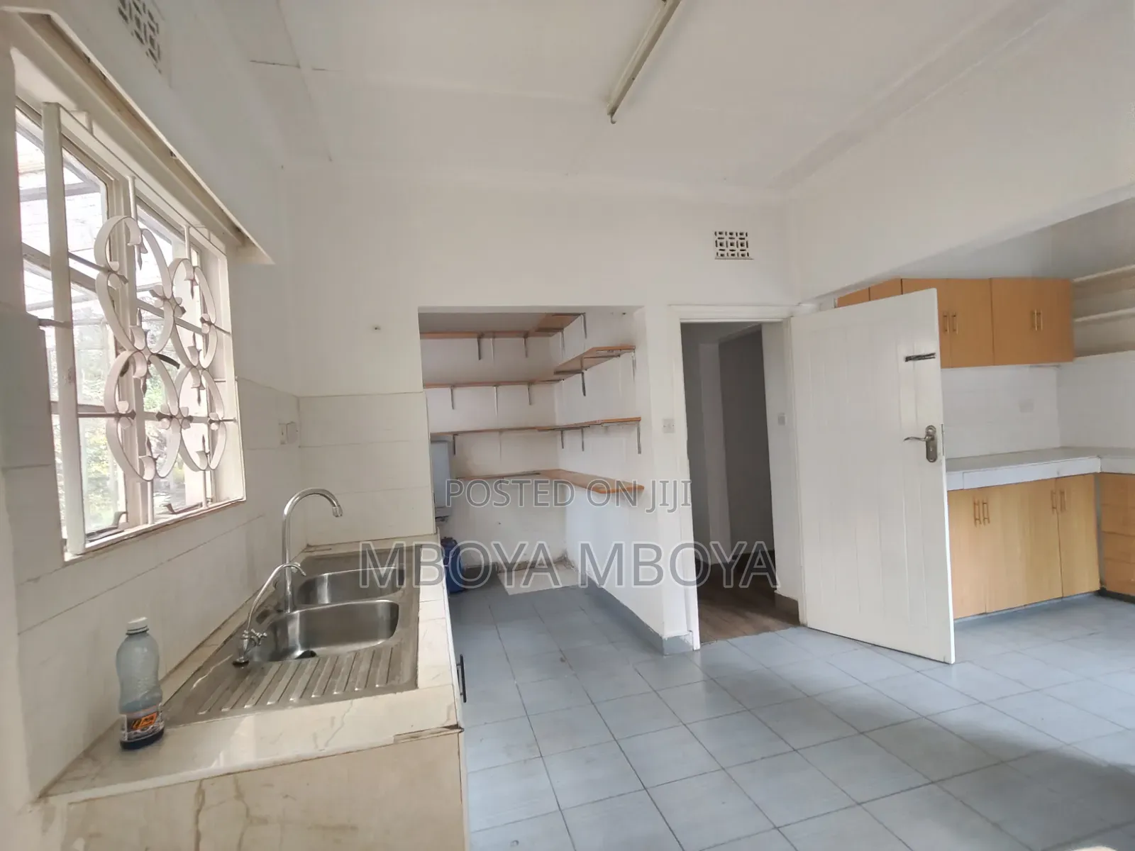 4 Bedroom Commercial House for Rent in Kilimani