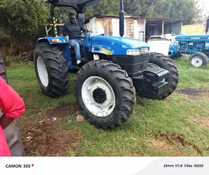 Tractor Newholland Tt 75 Four Wheel Stroke N