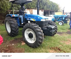 Tractor Newholland Tt 75 Four Wheel Stroke N