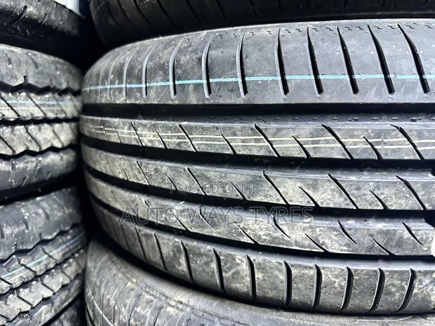 215/55r17 Maxtarack Tyres - thumbnail 2