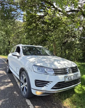 Volkswagen Touareg 2016 White