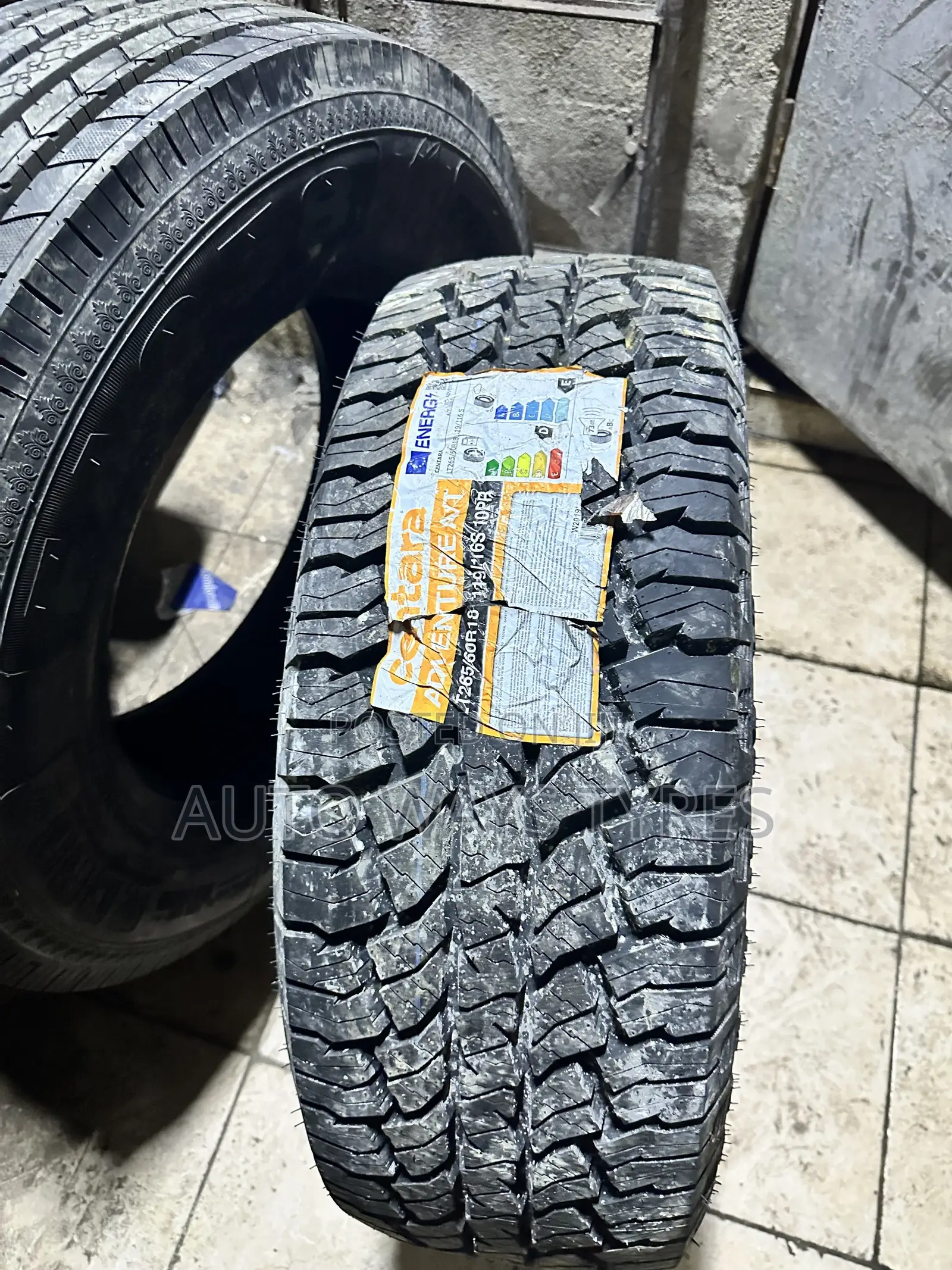 265/60r18 CENTARA