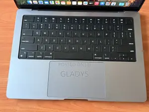 Laptop Apple MacBook Pro 2021 M1 16GB Apple M1 Pro SSD 512GB