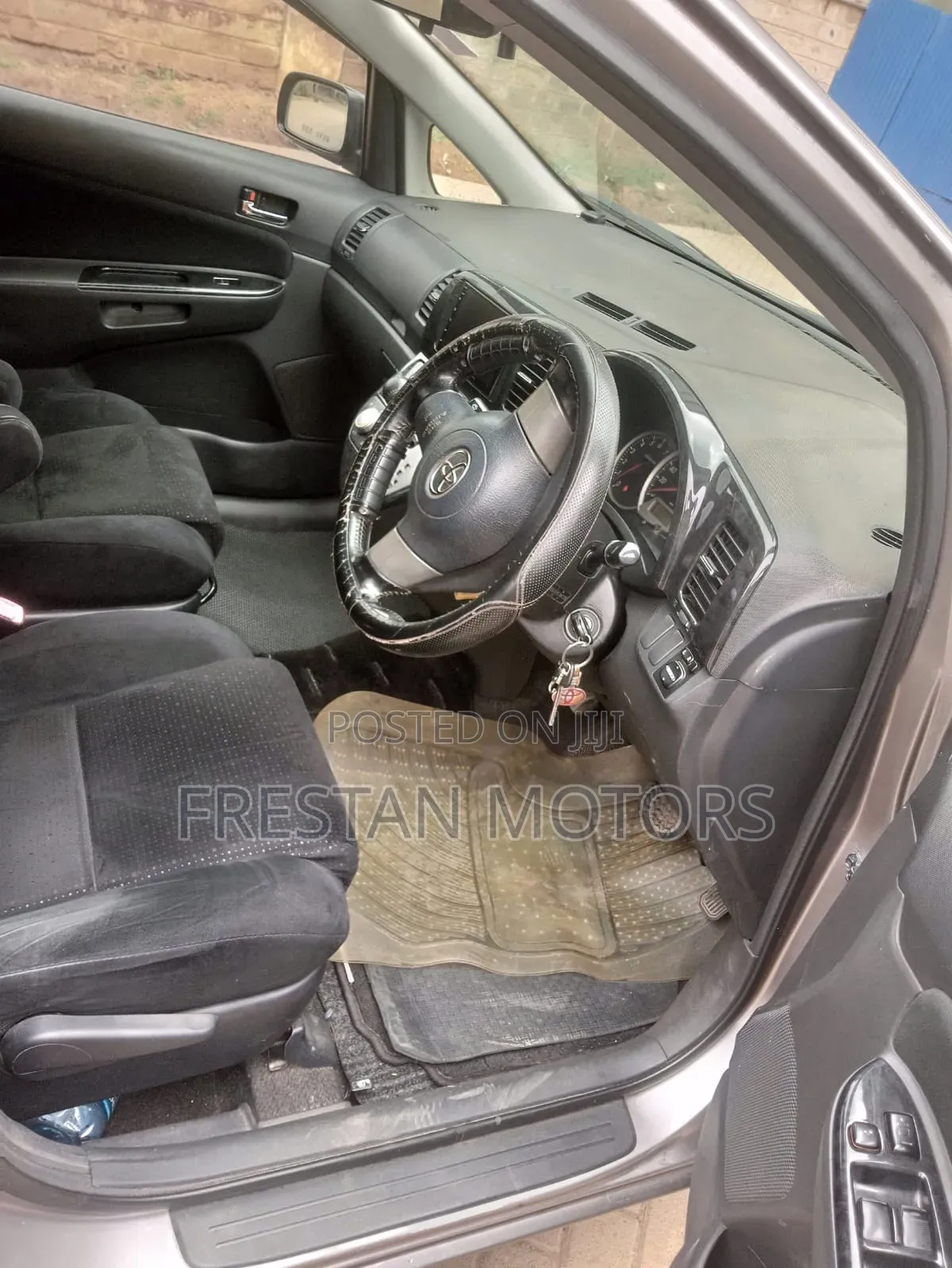 Toyota Wish 2009 Brown