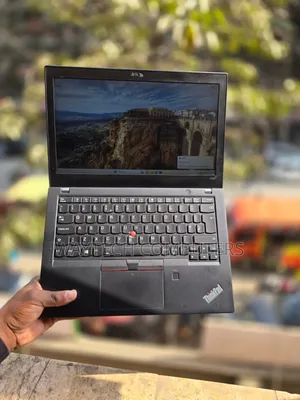 Laptop Lenovo ThinkPad X280 8GB Intel Core i5 SSD 256GB
