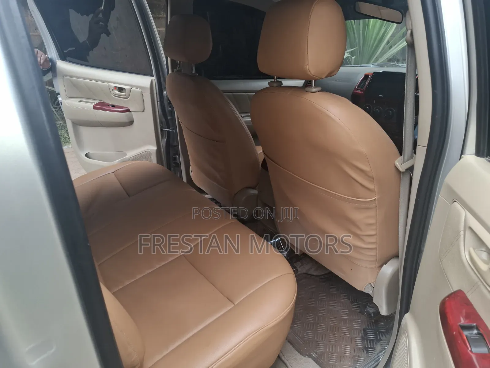 Toyota Hilux 2010 Silver