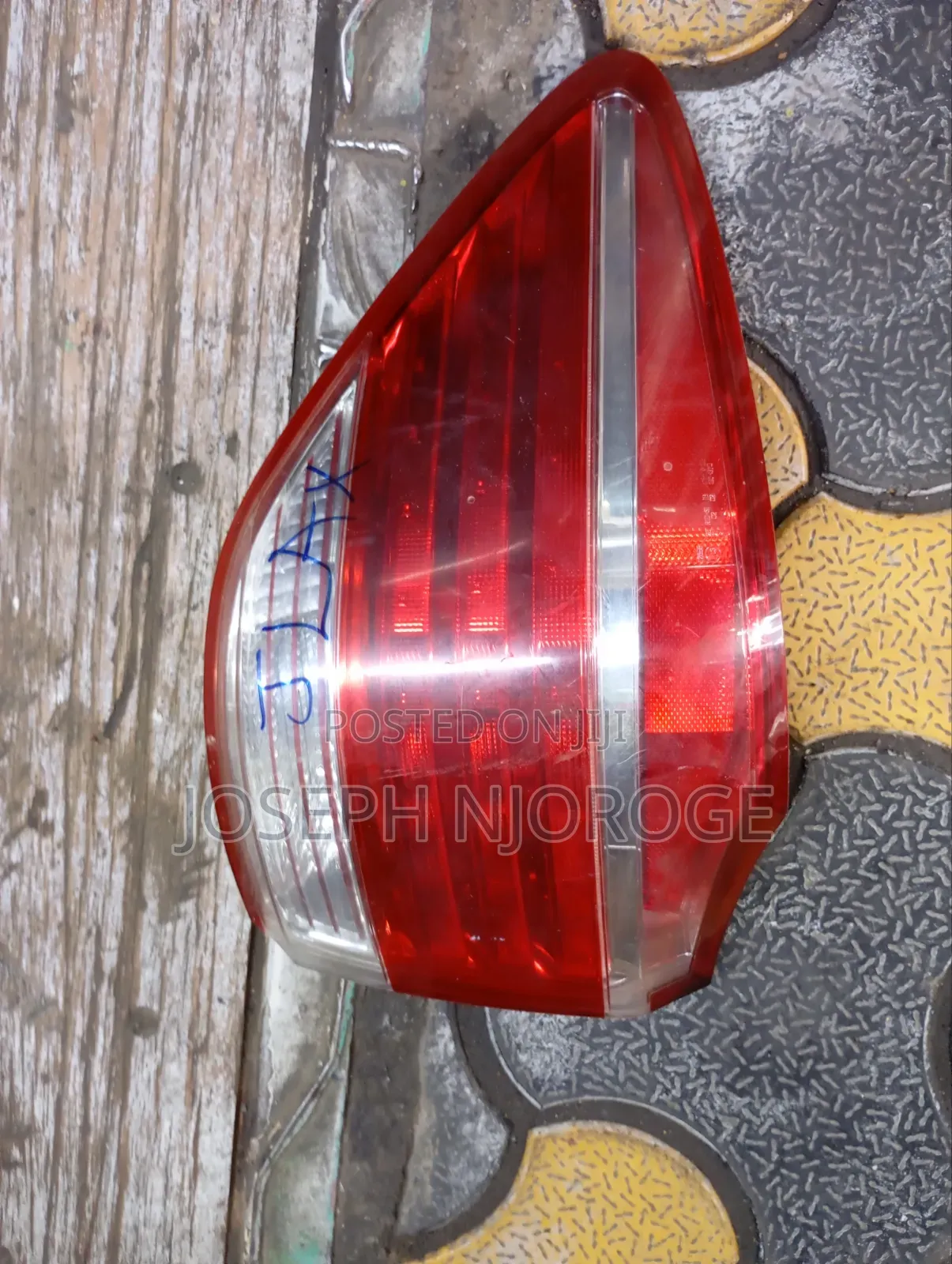 Toyota Crown 2015 Taillight