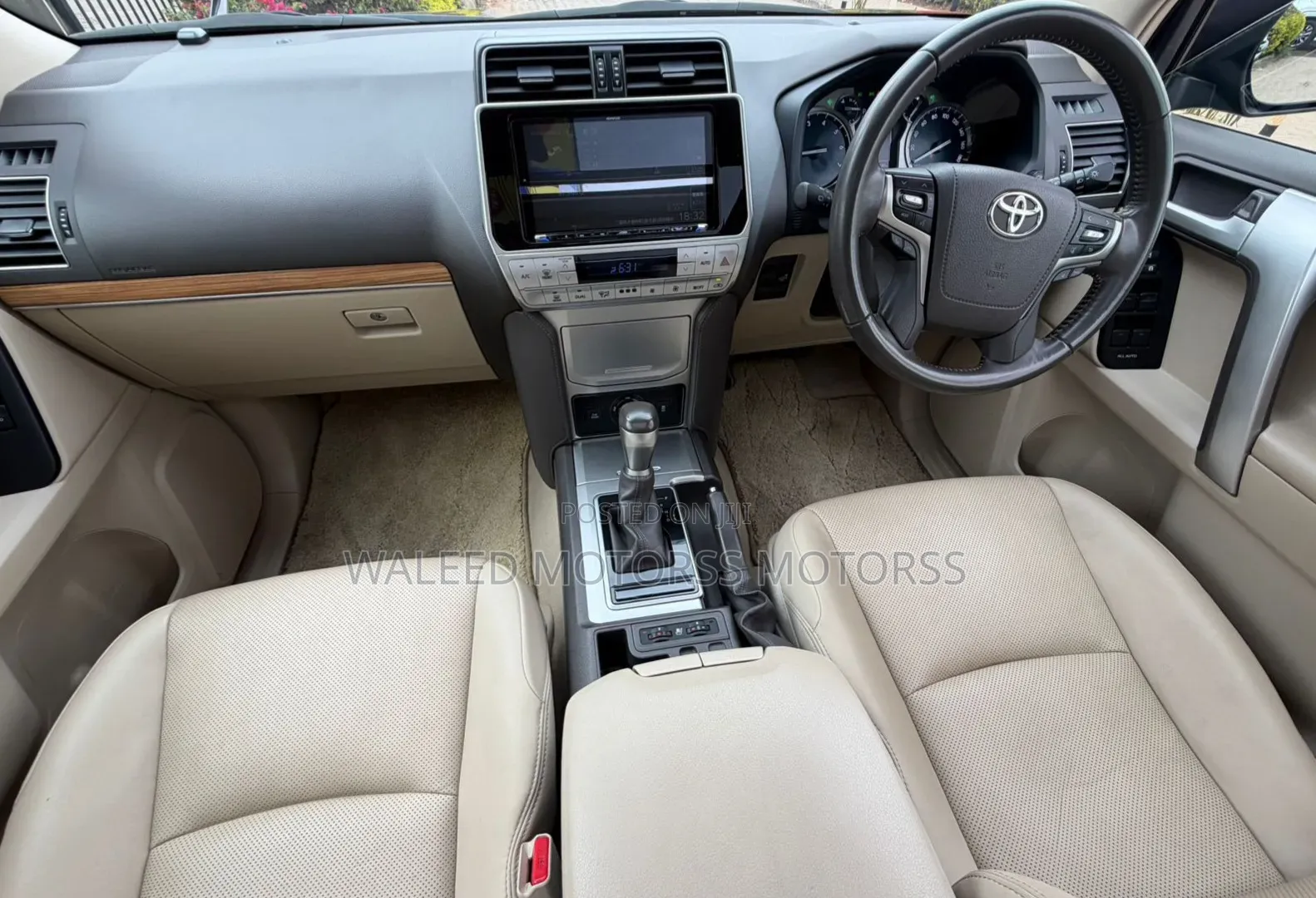 Toyota Land Cruiser Prado 2.7 2022 Black