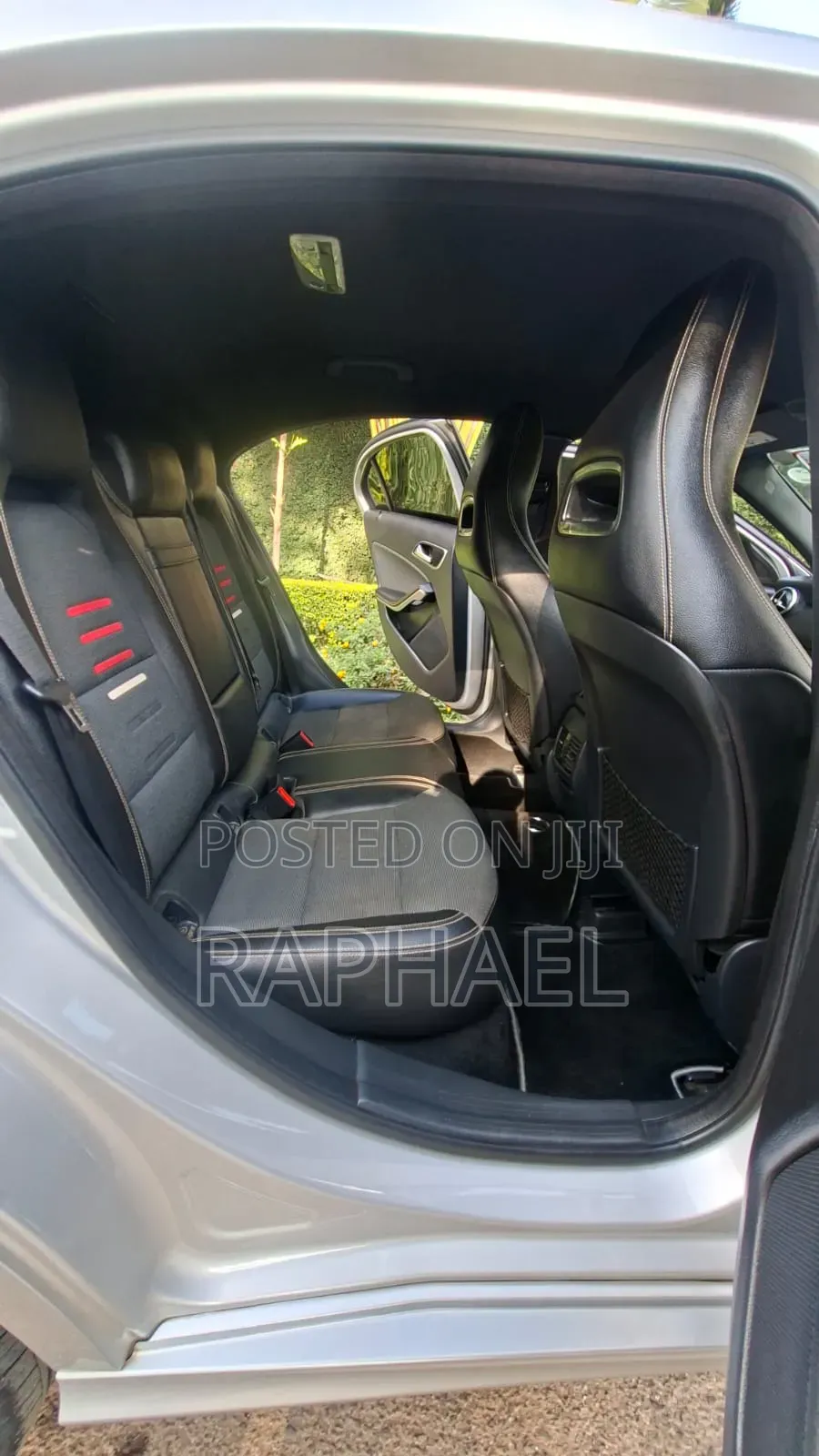 Mercedes-Benz A-Class 2016 Silver