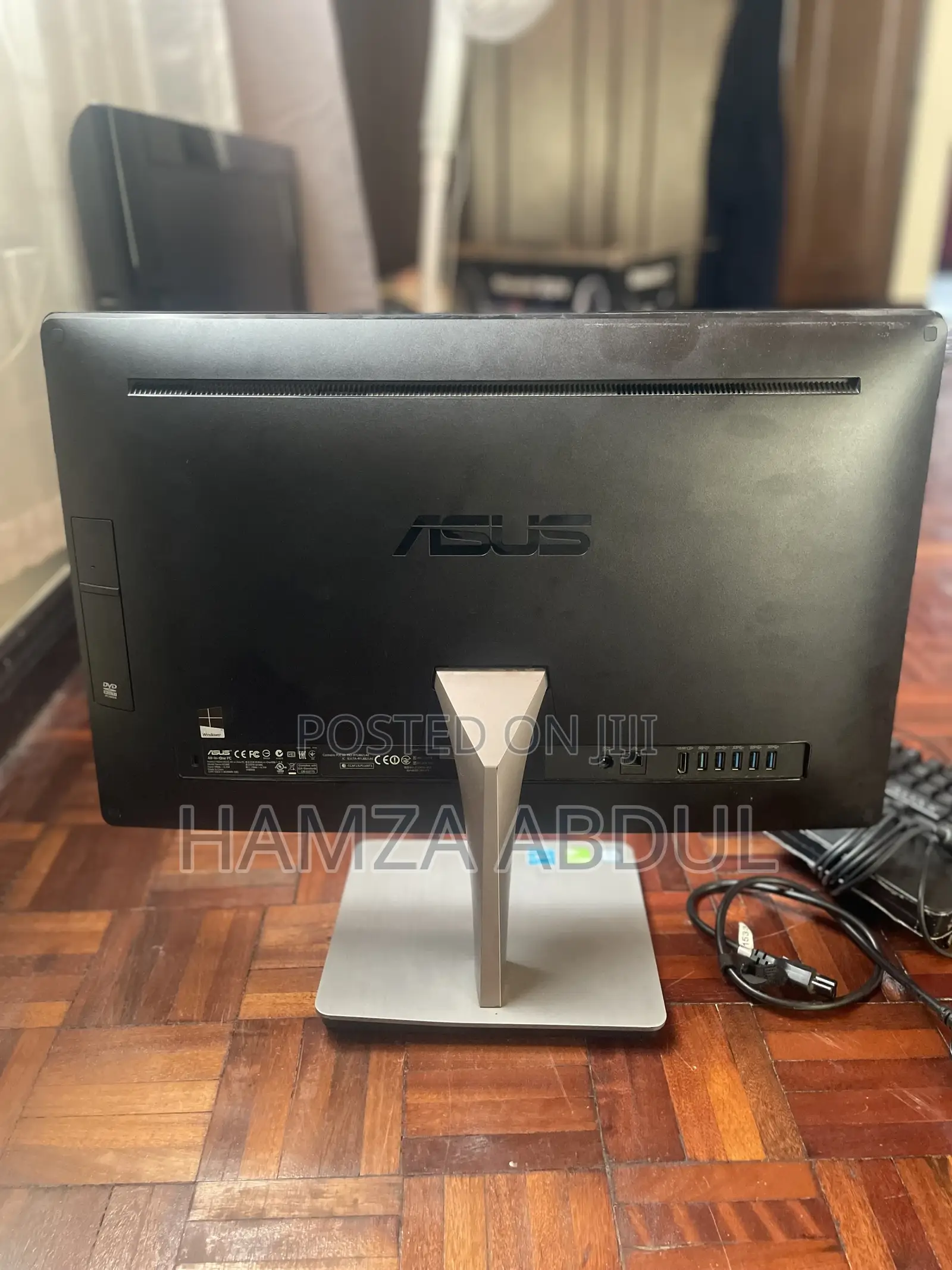 Desktop Computer Asus 8GB Intel Core i5 HDD 500GB