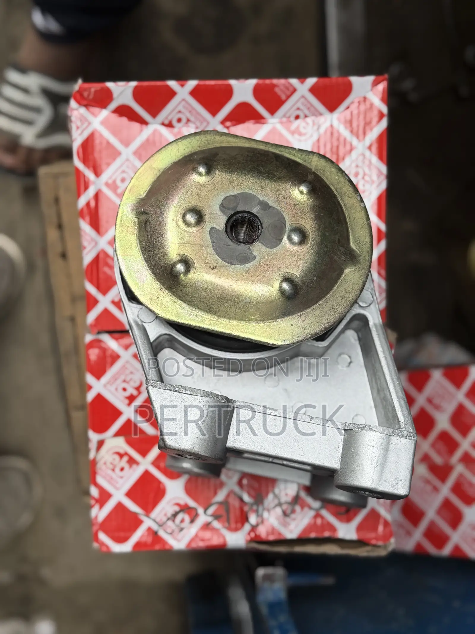 Front Engine Mounting FUSO FJ/Mercedes Benz Atego