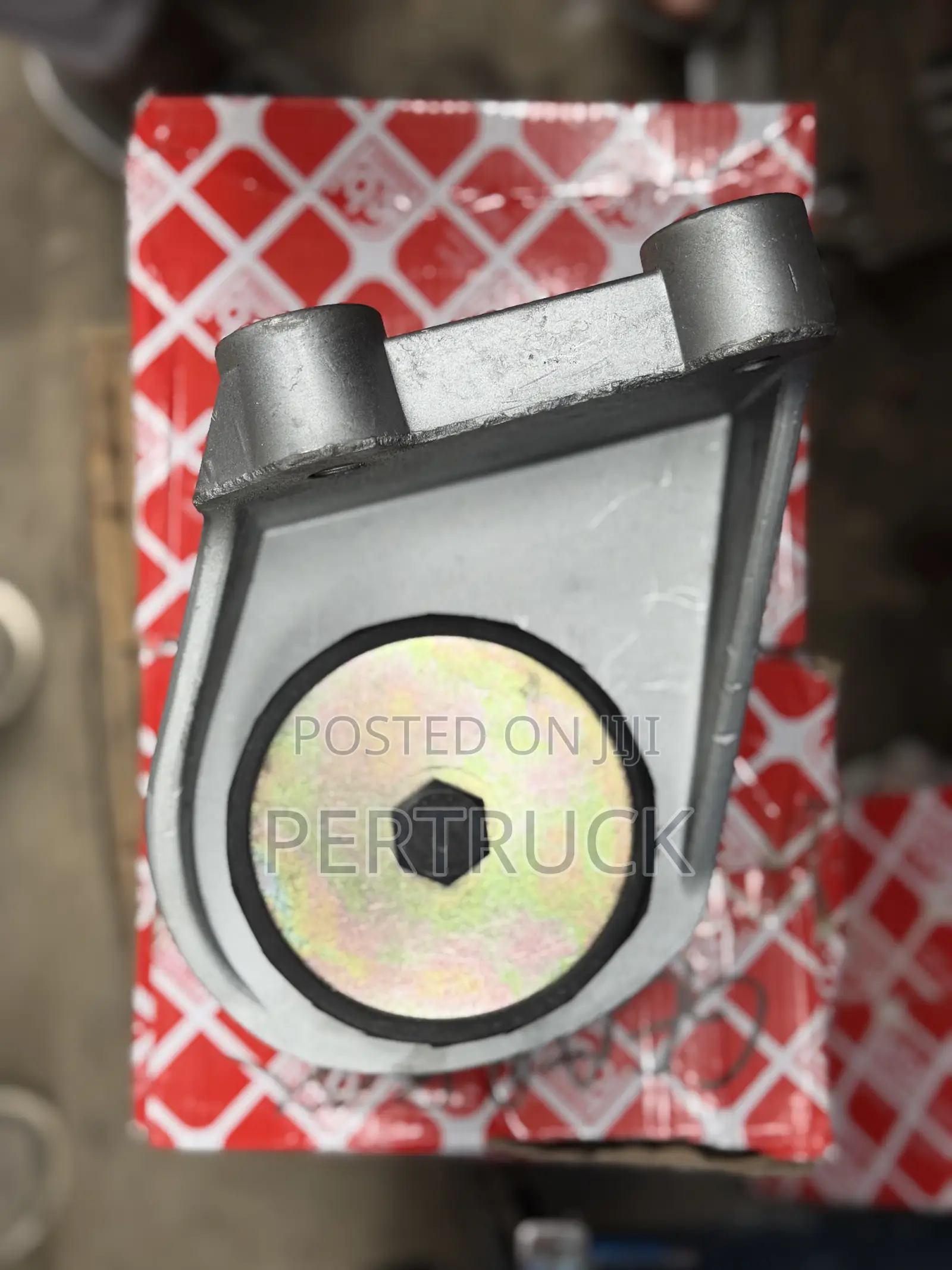 Front Engine Mounting FUSO FJ/Mercedes Benz Atego