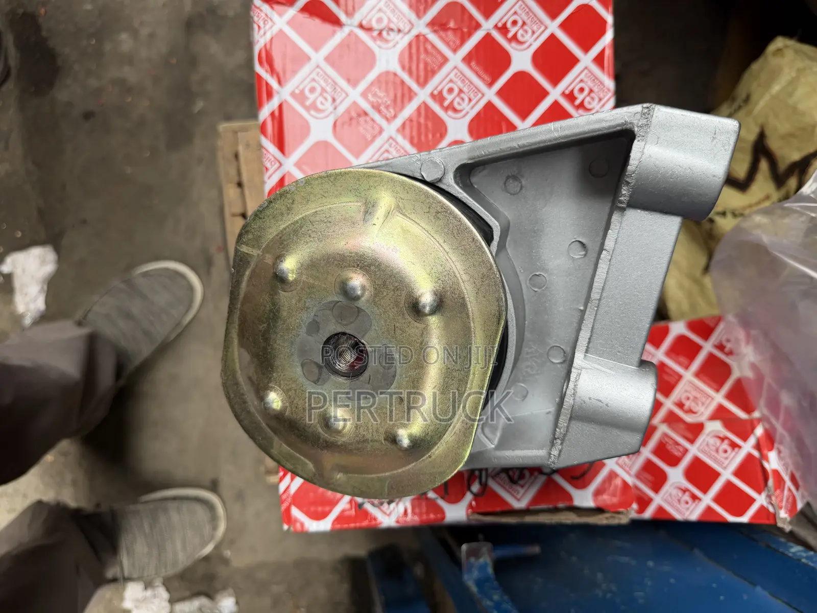 Front Engine Mounting FUSO FJ/Mercedes Benz Atego