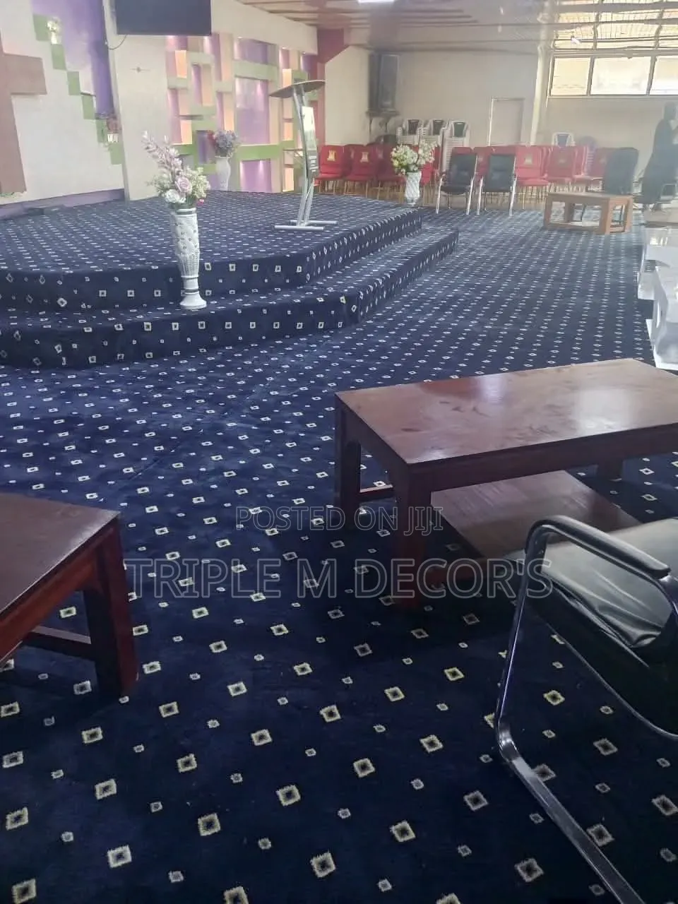 10mm Dotted Navy Blue VIP Carpet for Altars