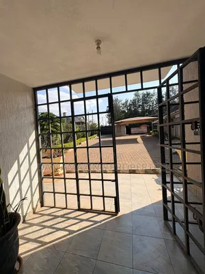 5bdrm Maisonette in Ngong On 1/2 Acre, Ol Keri for rent
