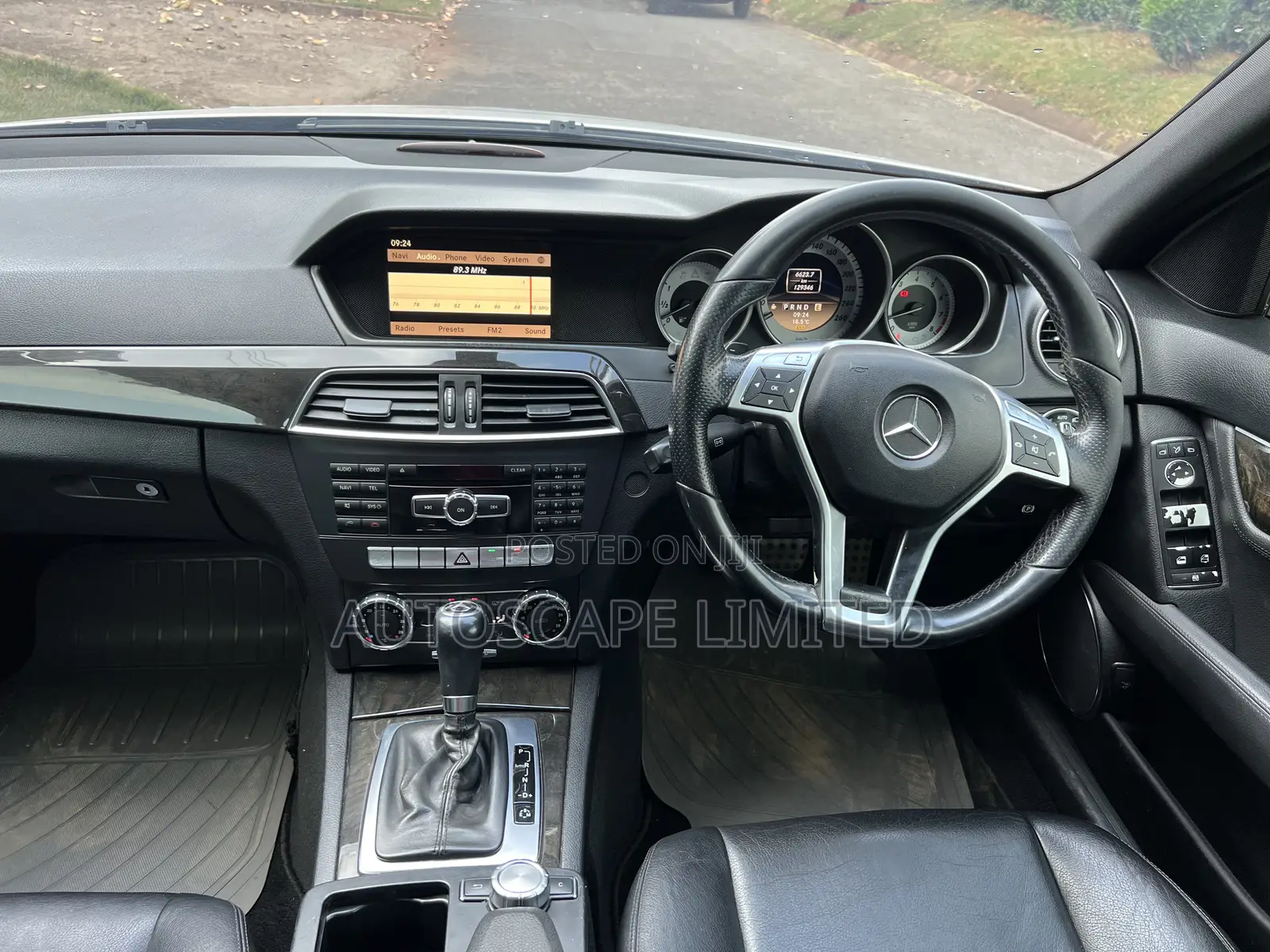 Mercedes-Benz C200 2012 Silver