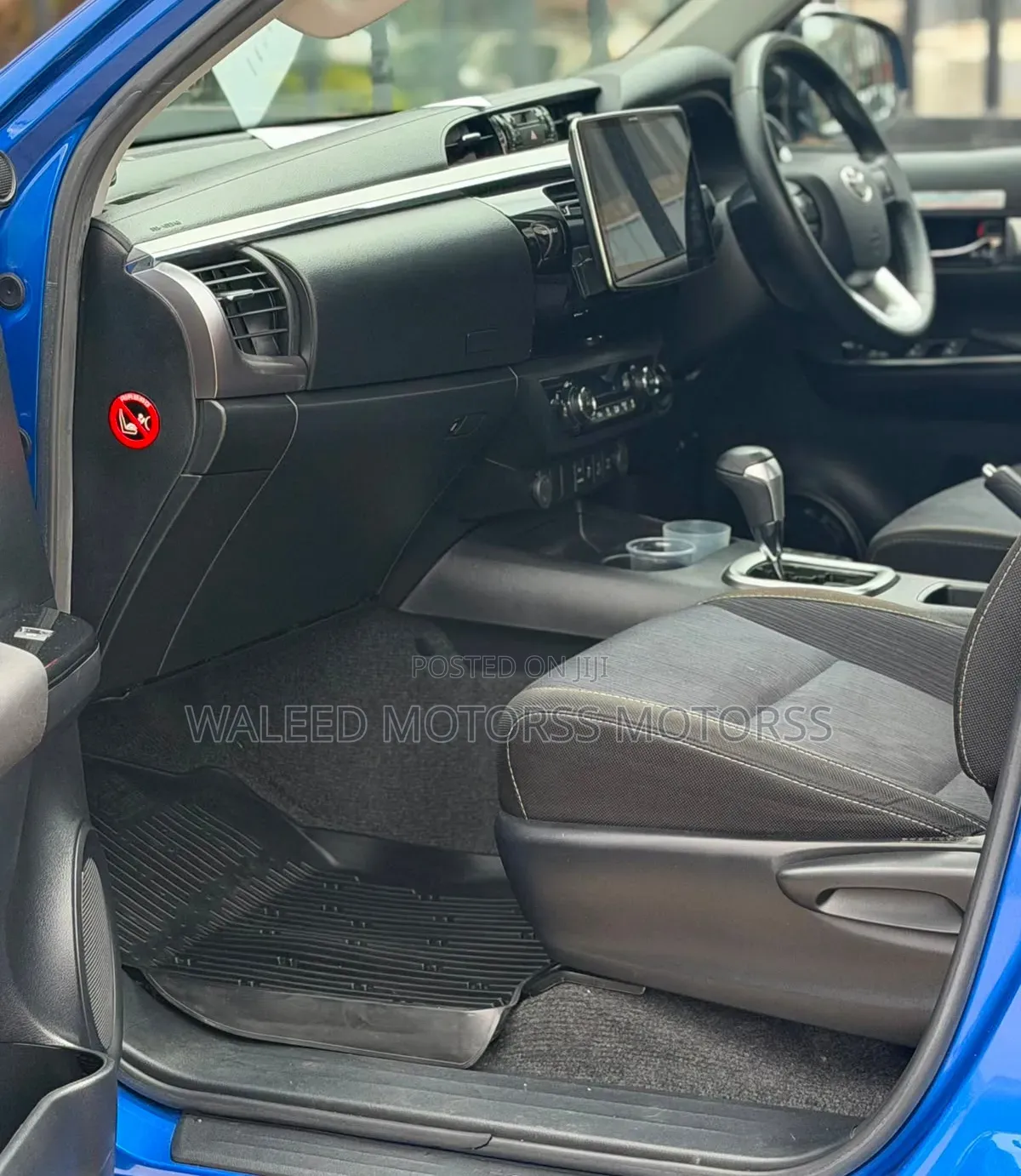 Toyota Hilux 2019 Blue