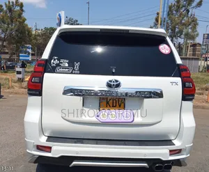 Toyota Land Cruiser Prado 2018 Pearl