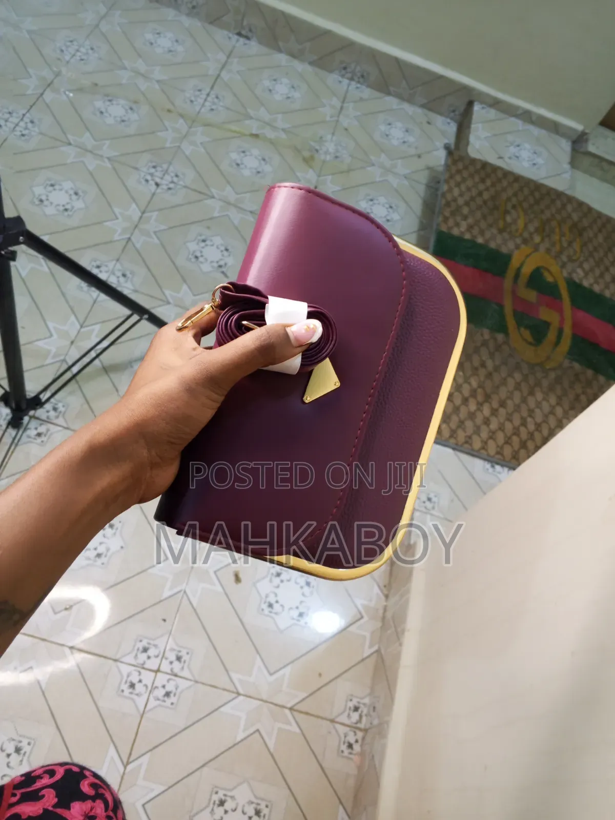 Trendy Handbags for Ladies
