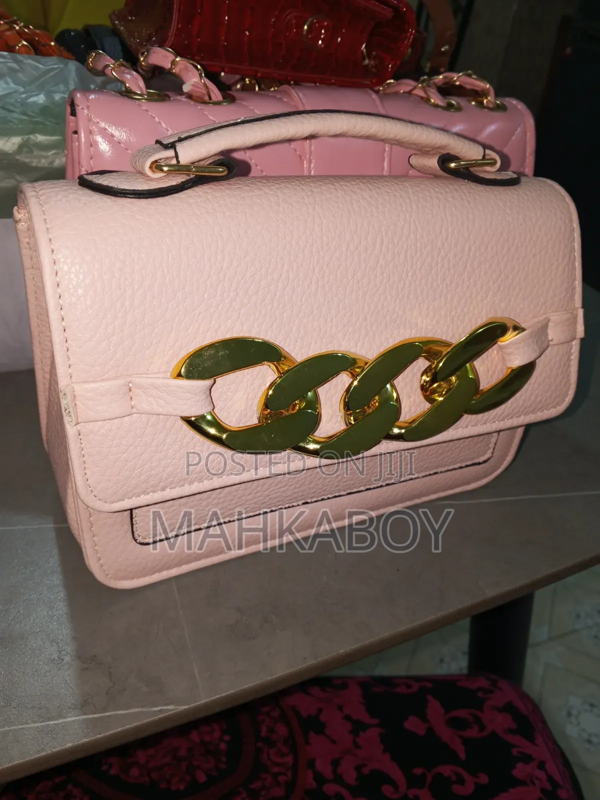Trendy Handbags for Ladies
