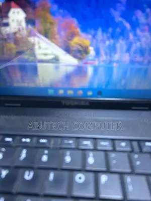 Laptop Toshiba Satellite C55 4GB Intel Core i3 HDD 500GB