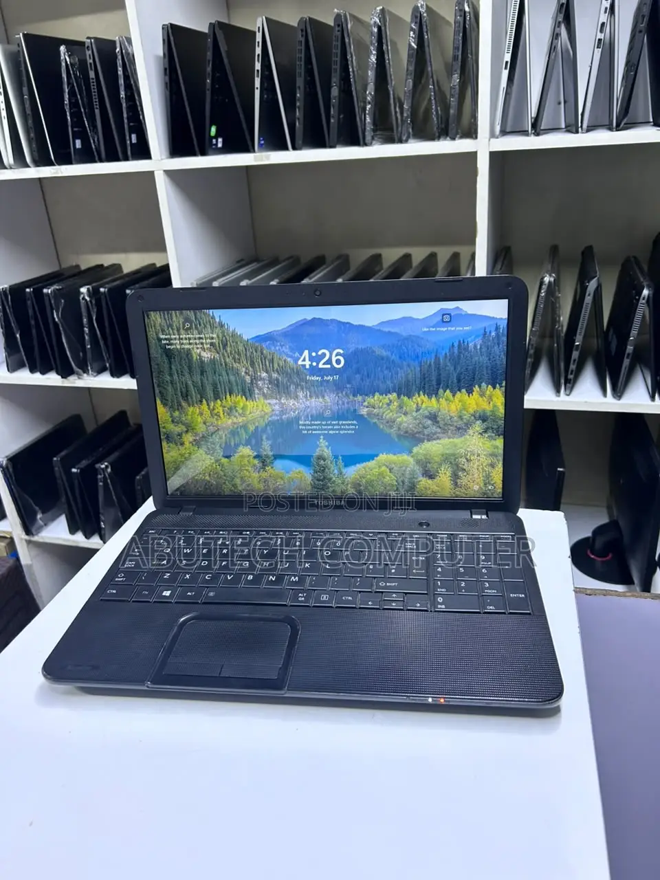 Laptop Toshiba Satellite C55 4GB Intel Core i3 HDD 500GB