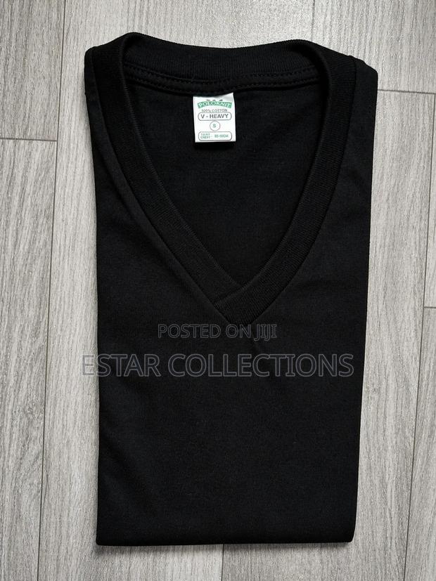 Plain v-Neck Tee - main view