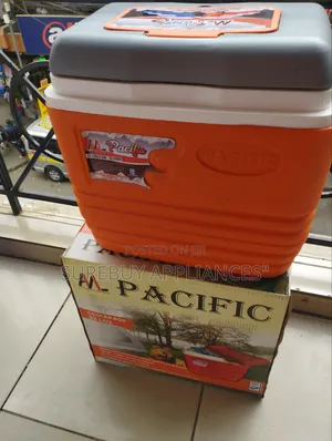 Pacific 32L Ice Cooler Box for Camping, Travel Outdoor Use
