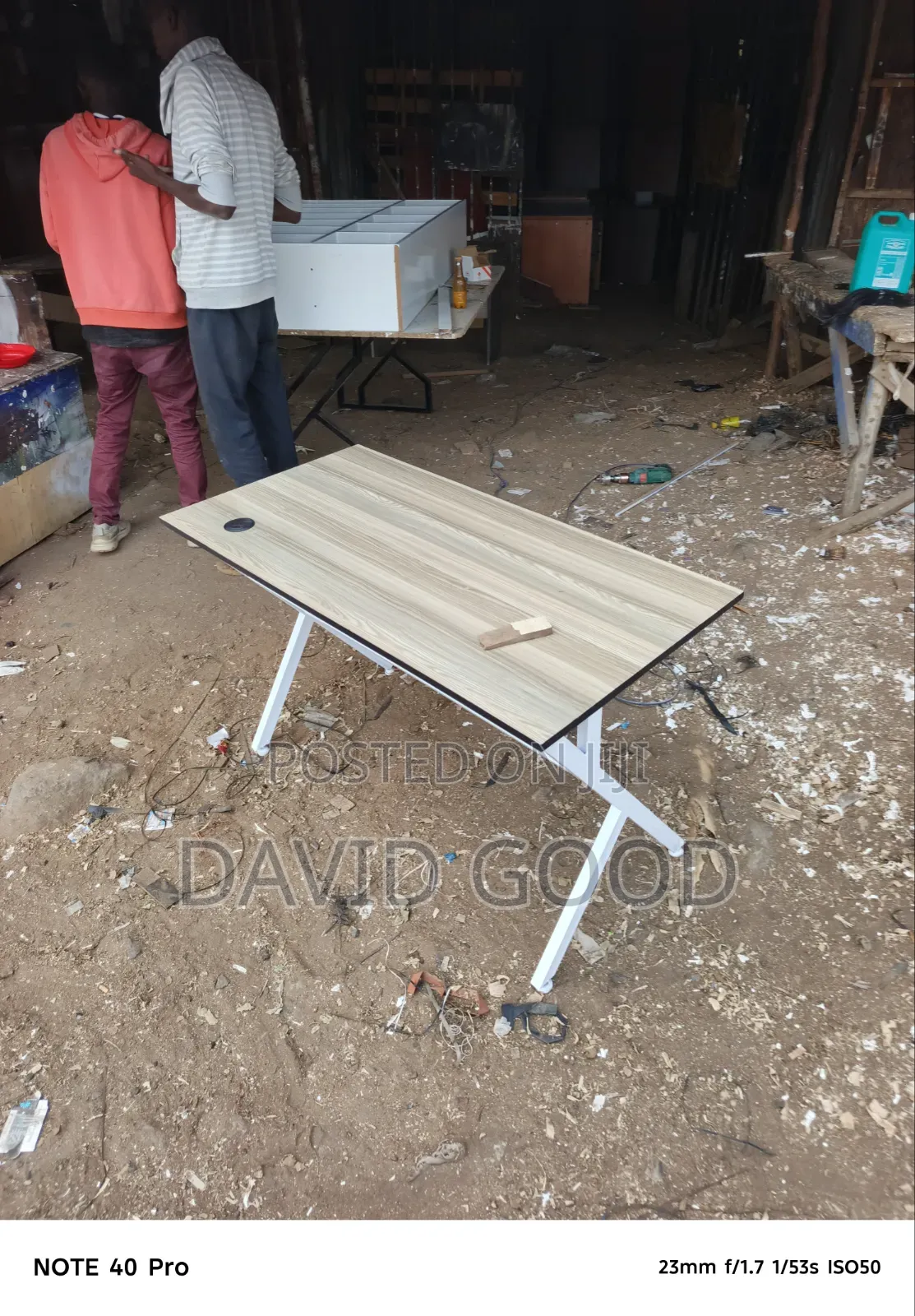 Y Stand Table