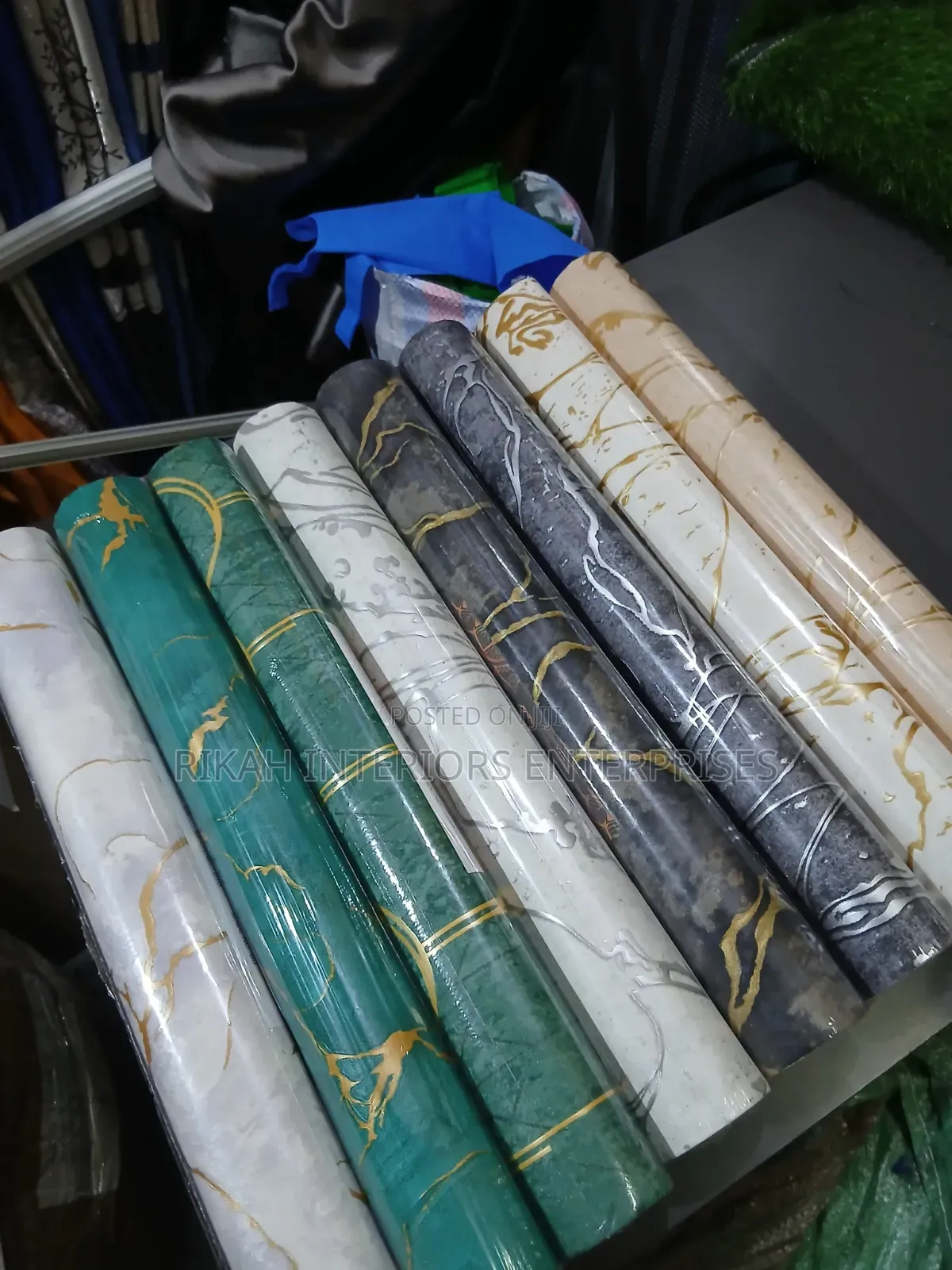 New Wallpaper Designs for Wall Transformation
