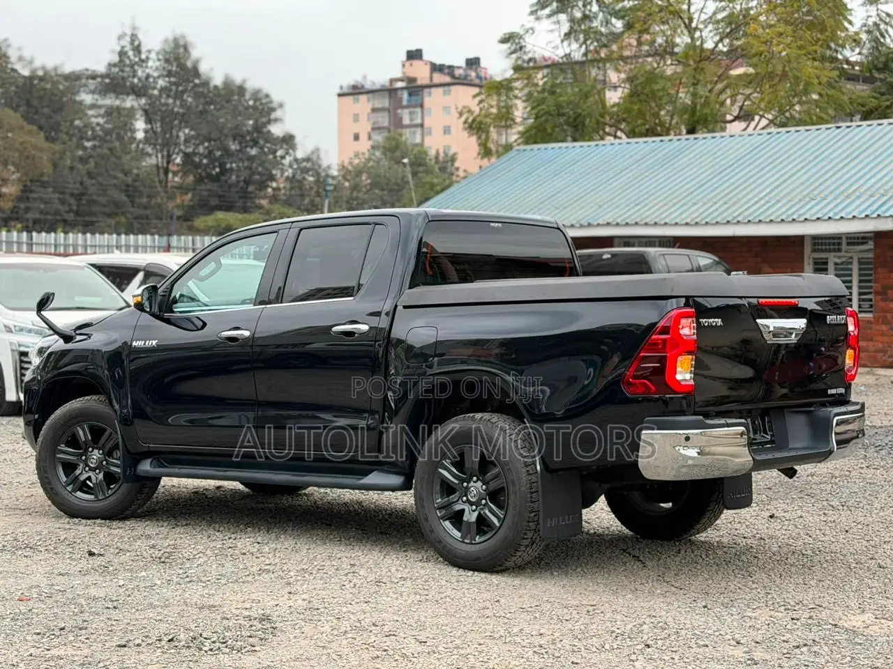 Toyota Hilux Revo Double Cab Deisel 2.4 AWD 2021 Black