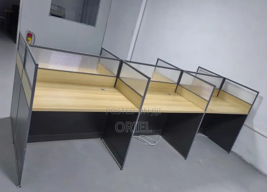 Office Workstation : 6-Seater Cubicles Modular Office Workstation