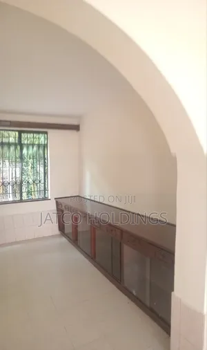 5bdrm House in Westlands, Lower Kabete for rent